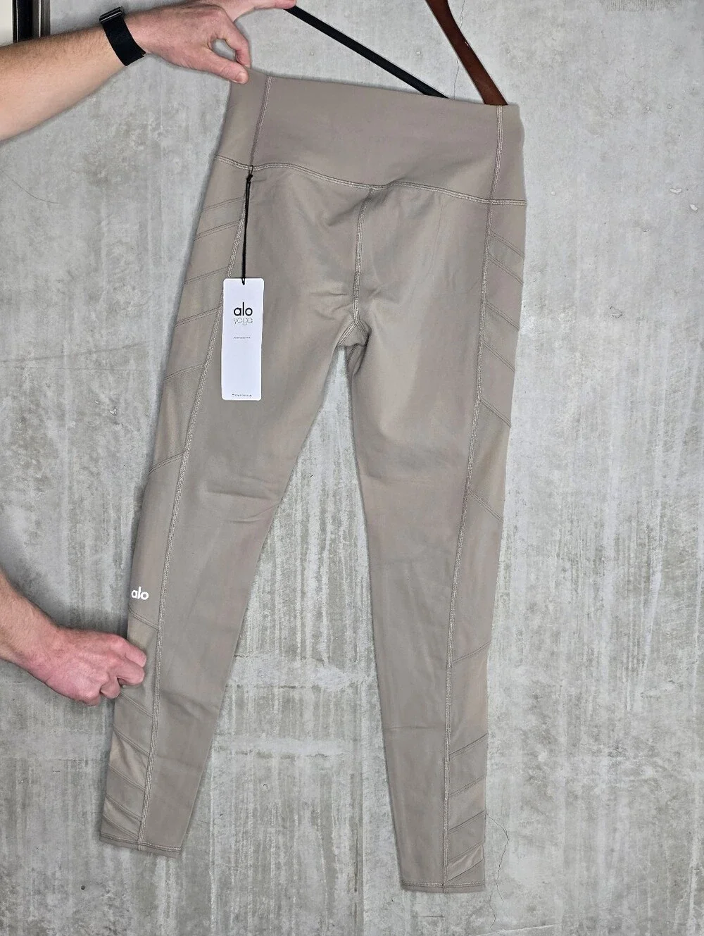 ALO Yoga Block High-Waist Leggings Gravel Size L